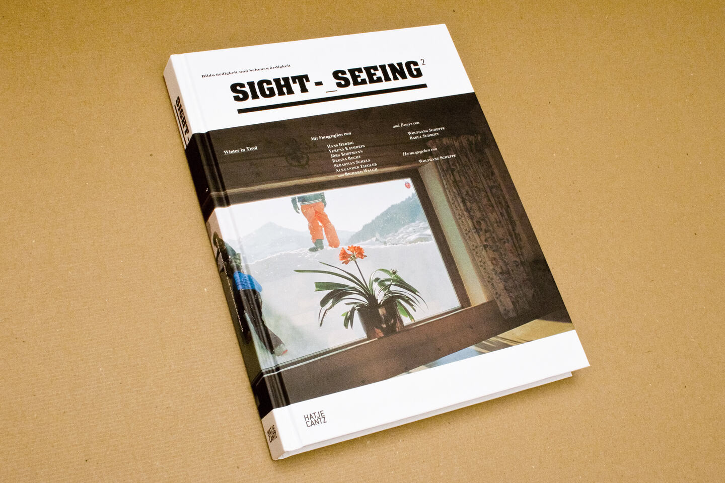 
      The cover of the book Sight-_Seeing 2.
      